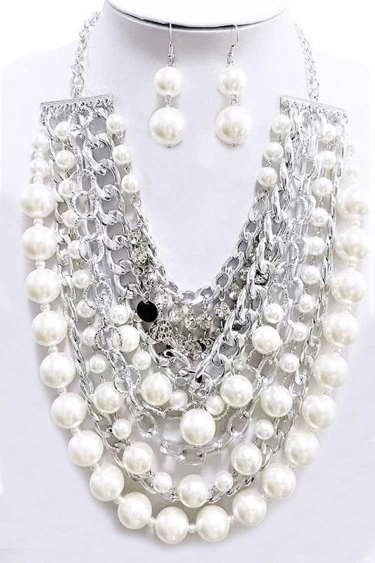 Layered Pearls Statement Necklace Set